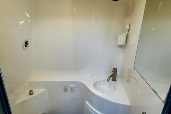 26ft Regal Yacht For Sale