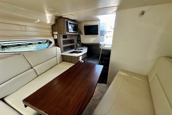 26ft Regal Yacht For Sale