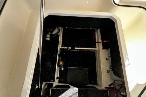 26ft Regal Yacht For Sale