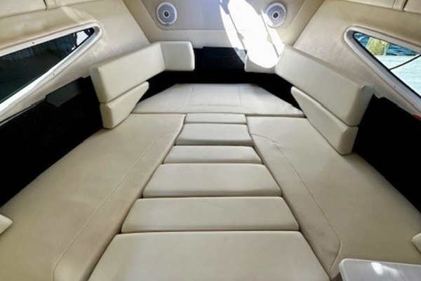 26ft Regal Yacht For Sale