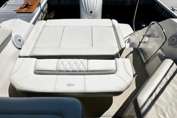 26ft Regal Yacht For Sale