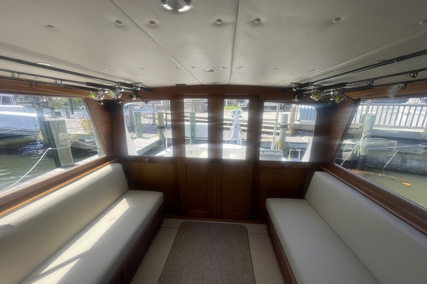 Dolphin II 34ft Hatteras Yacht For Sale