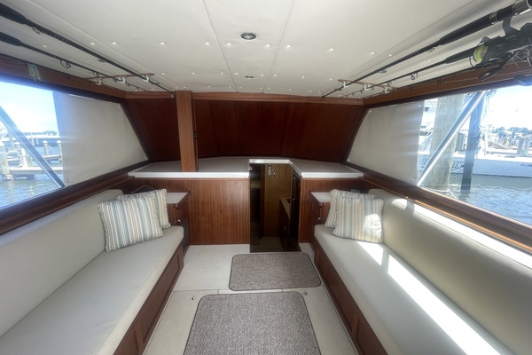 Dolphin II 34ft Hatteras Yacht For Sale