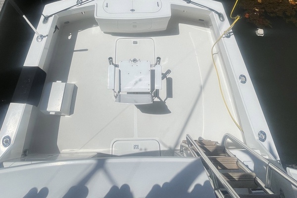 Dolphin II 34ft Hatteras Yacht For Sale