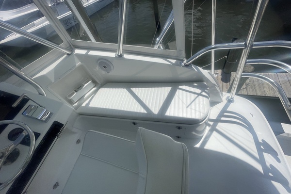 Dolphin II 34ft Hatteras Yacht For Sale