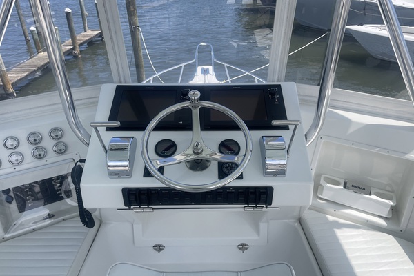 Dolphin II 34ft Hatteras Yacht For Sale