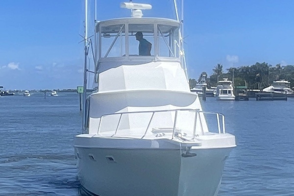 Dolphin II 34ft Hatteras Yacht For Sale
