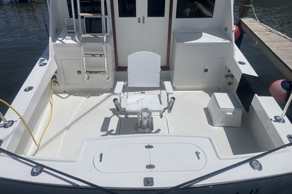 Dolphin II 34ft Hatteras Yacht For Sale