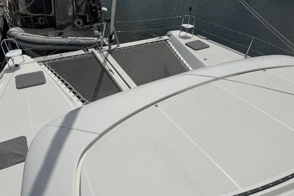 Moonlight Lady 42ft Lagoon Yacht For Sale