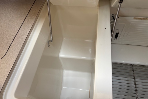 Sola Stella 43ft Jeanneau Yacht For Sale