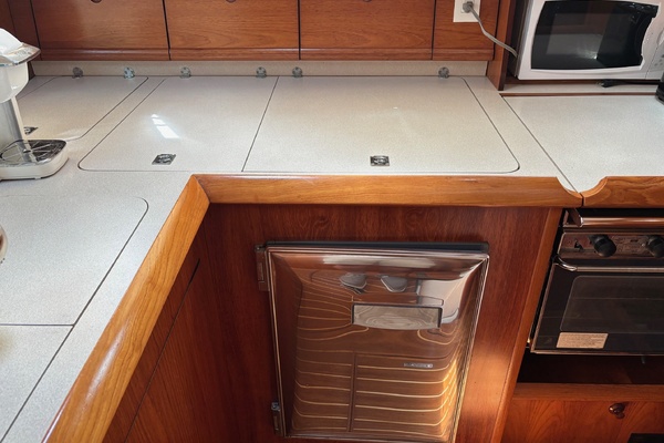 Sola Stella 43ft Jeanneau Yacht For Sale