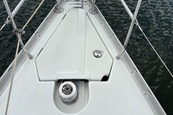 Sola Stella 43ft Jeanneau Yacht For Sale