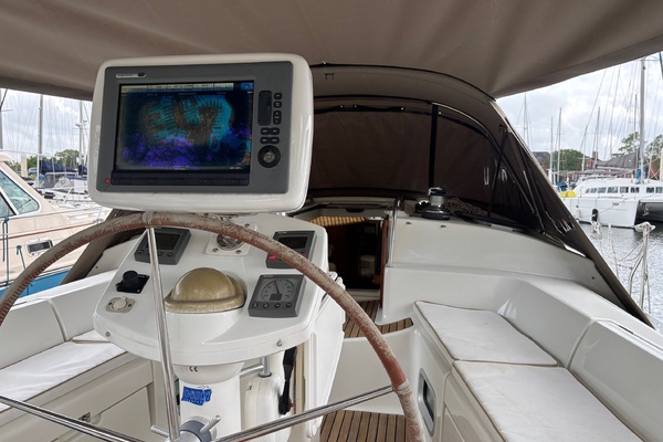 Sola Stella 43ft Jeanneau Yacht For Sale