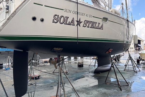 Sola Stella 43ft Jeanneau Yacht For Sale