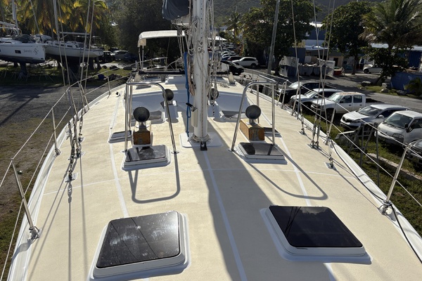 Windsong 50ft Morgan Yacht For Sale
