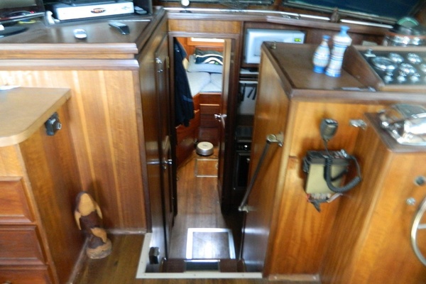 SERENITY 38ft Hatteras Yacht For Sale