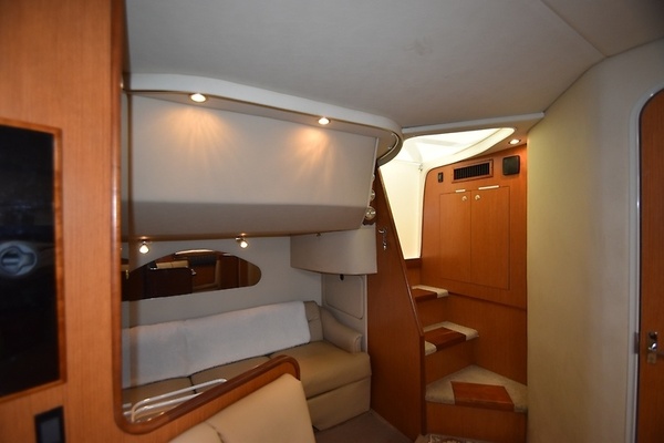 Cool Change  32ft Cruisers Yachts Yacht For Sale