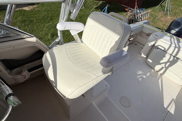 28ft Grady White Yacht For Sale