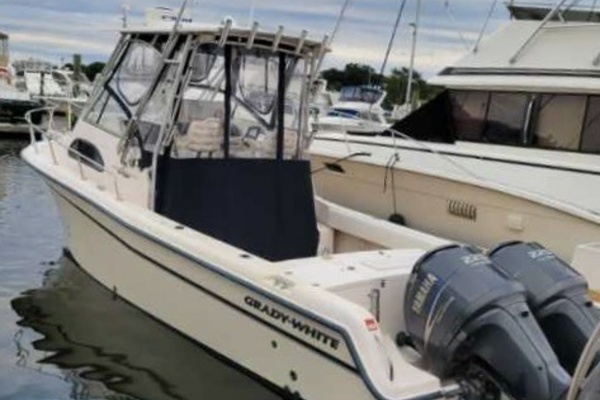 28ft Grady White Yacht For Sale