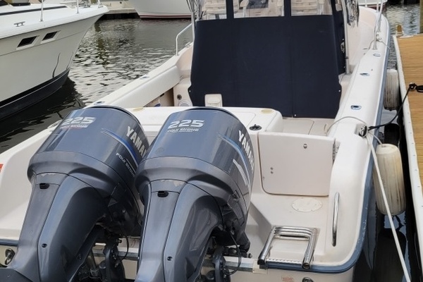 28ft Grady White Yacht For Sale