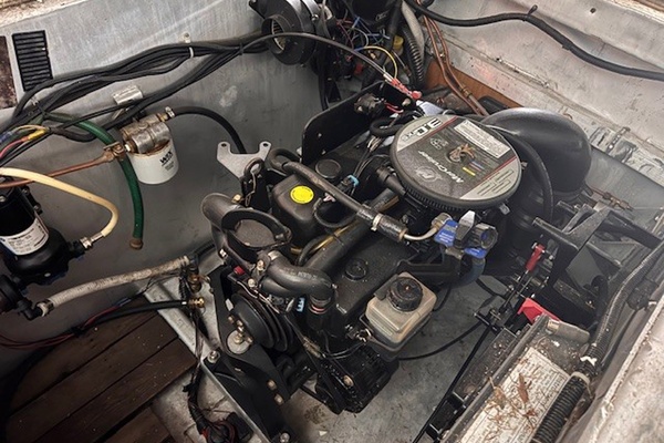 44ft Three Buoys Yacht For Sale