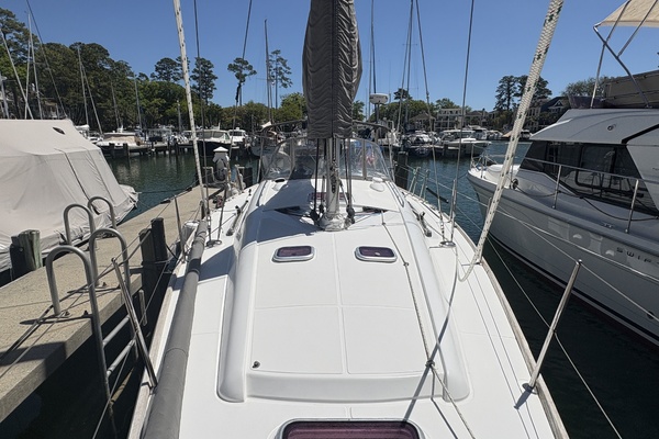 Island Flyer 40ft Wauquiez Yacht For Sale