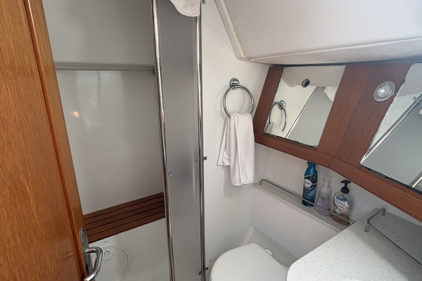 Head with separate shower