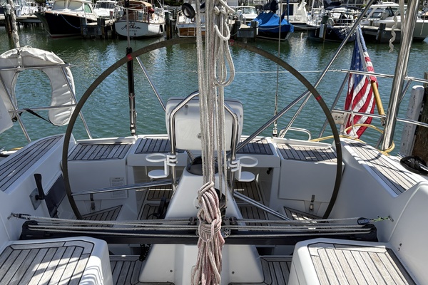 Island Flyer 40ft Wauquiez Yacht For Sale