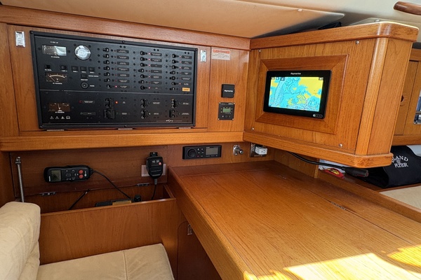 Elect panel and chartplotter