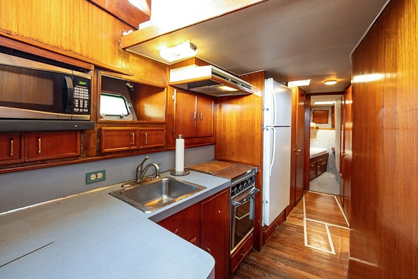 Fish Tales 46ft Post Yacht For Sale