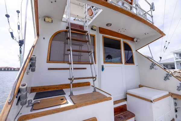 Fish Tales 46ft Post Yacht For Sale