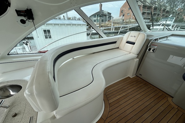 48ft Sea Ray Yacht For Sale