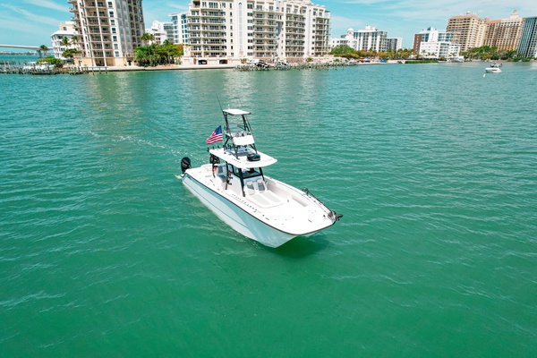 Compensating 33ft Invincible Yacht For Sale