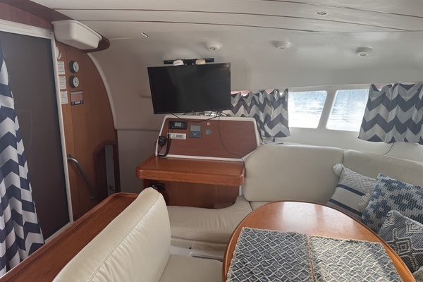 Into The Mystic 41ft Lagoon Yacht For Sale