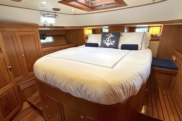 Relentless 56ft Hylas Yacht For Sale