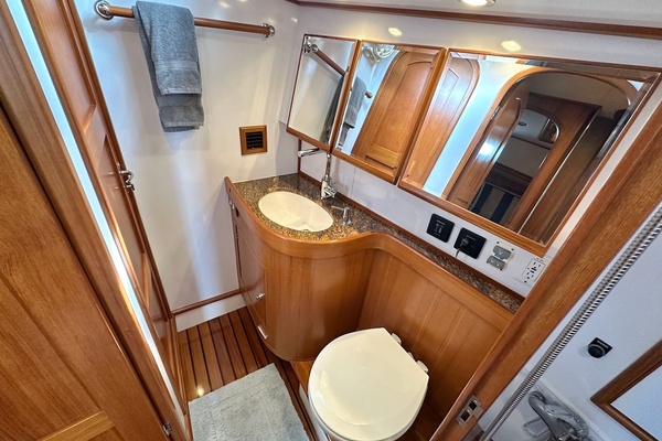 Relentless 56ft Hylas Yacht For Sale