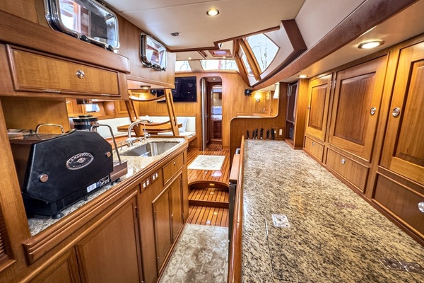 Relentless 56ft Hylas Yacht For Sale