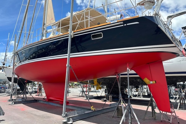 Relentless 56ft Hylas Yacht For Sale