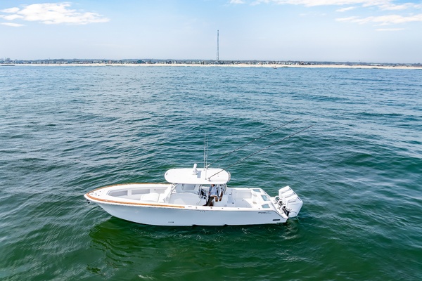 39ft Front Runner Yacht For Sale
