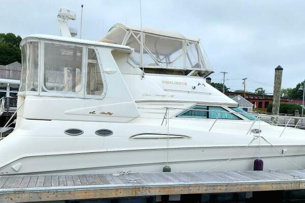 Resilience 42ft Sea Ray Yacht For Sale