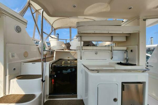 Resilience 42ft Sea Ray Yacht For Sale
