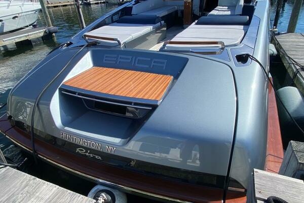 2021 Riva 48