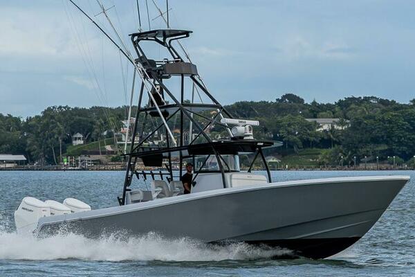 44ft Contender Yacht For Sale