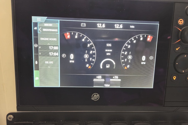 The Sunshine Crew 38ft MJM Yacht For Sale