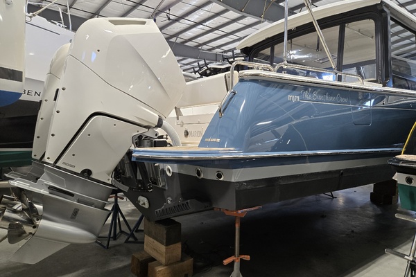 The Sunshine Crew 38ft MJM Yacht For Sale