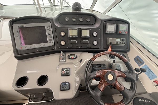 40ft Cruisers Yachts Yacht For Sale