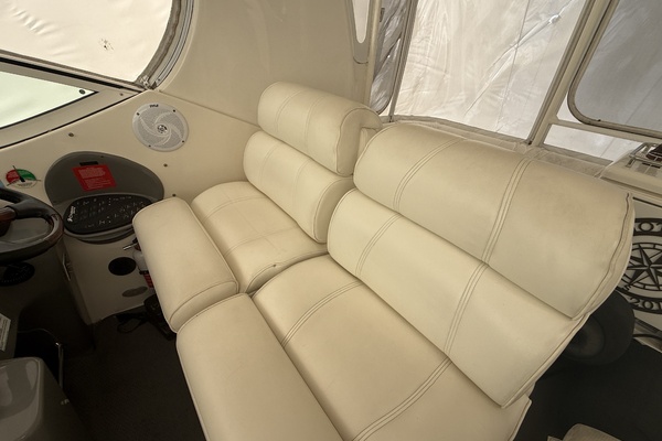 40ft Cruisers Yachts Yacht For Sale