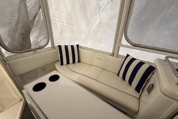 40ft Cruisers Yachts Yacht For Sale