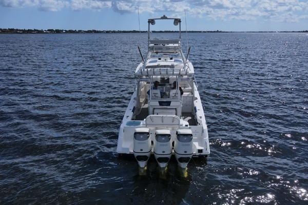 Paradise Bound 35ft Everglades Yacht For Sale