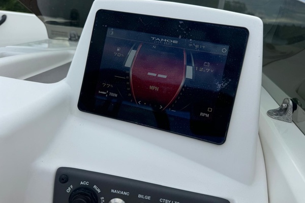 18ft Tahoe Yacht For Sale